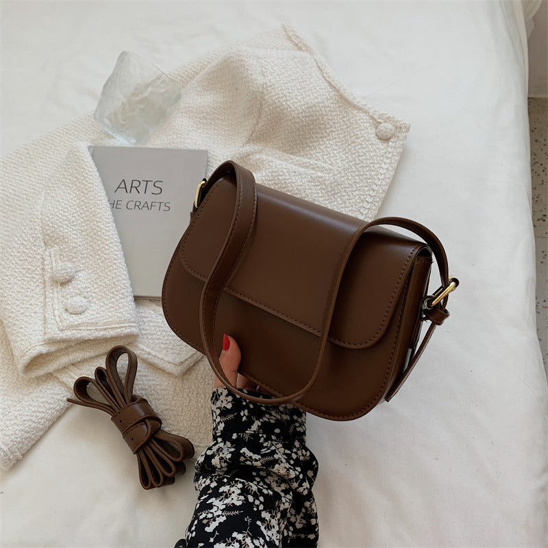 Women Small Crossbody Bag 2026 New Fashion Minimalist Shoulder Bag Retro Square Design Lightweight Everyday Purse for Casual Office Travel Stylish Trendy Ladies Handbag