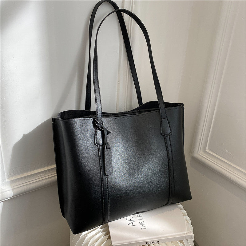 Women Large Tote Bag for Fall Winter 2024 Stylish Korean Inspired Soft Leather Oversized Shoulder Bag with Spacious Interior Perfect for Work School Daily Use Casual Chic Everyday Essential