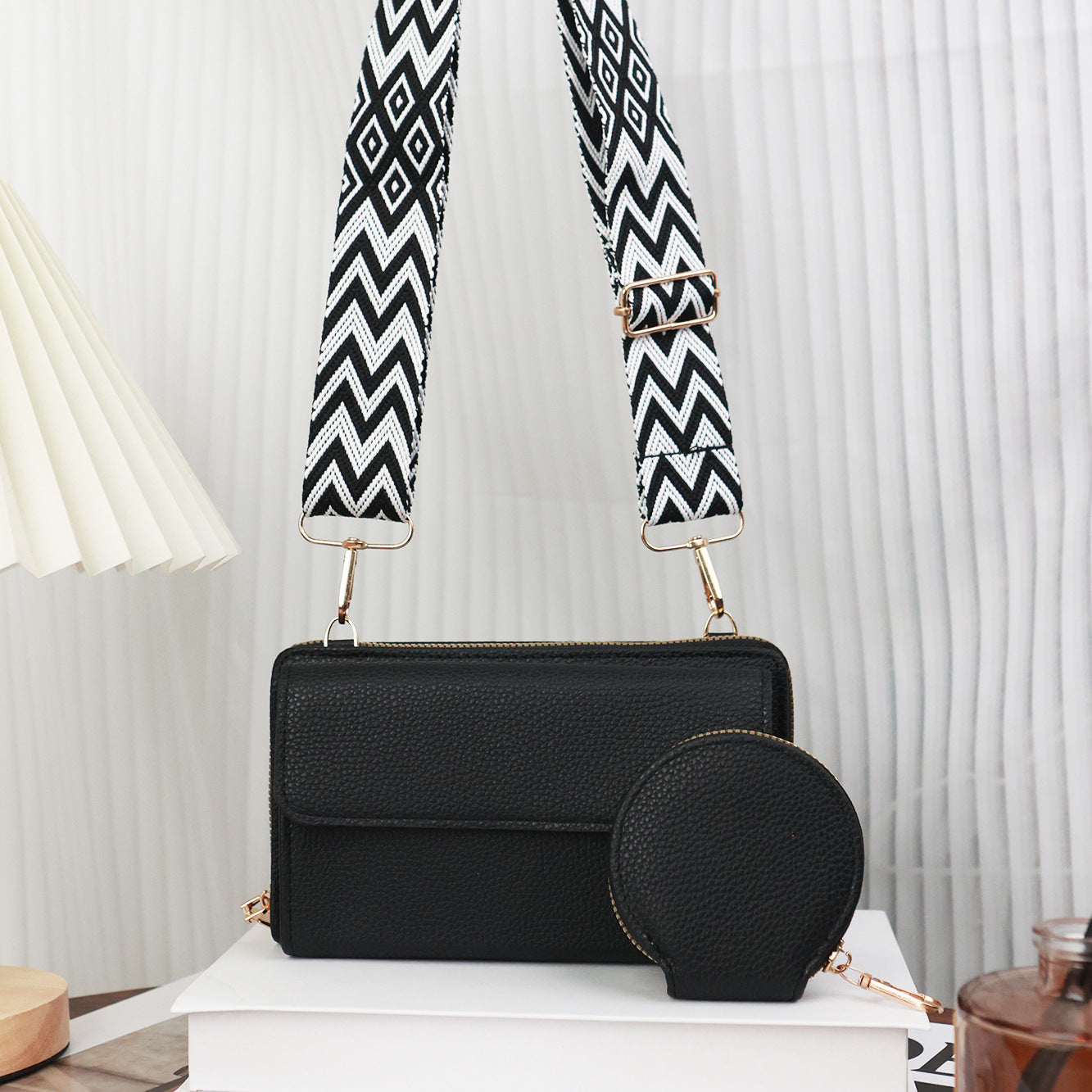 Women Crossbody Phone Bag Japanese Style Minimalist Fashion Small Shoulder Bag with Wide Adjustable Strap Multi Functional Mother Daughter Matching Design for Daily Use Travel and Streetwear
