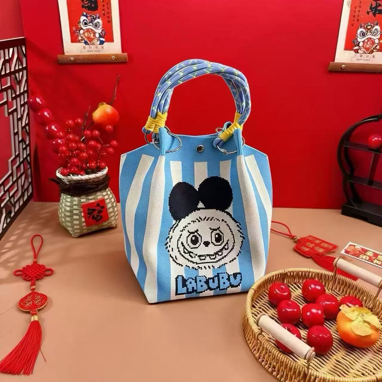 Korean Minimalist Floral Tote Bag for Women Stylish Lightweight Everyday Shoulder Bag Fashionable Office Commute and Casual Outing Purse with Spacious Interior and Trendy Aesthetic