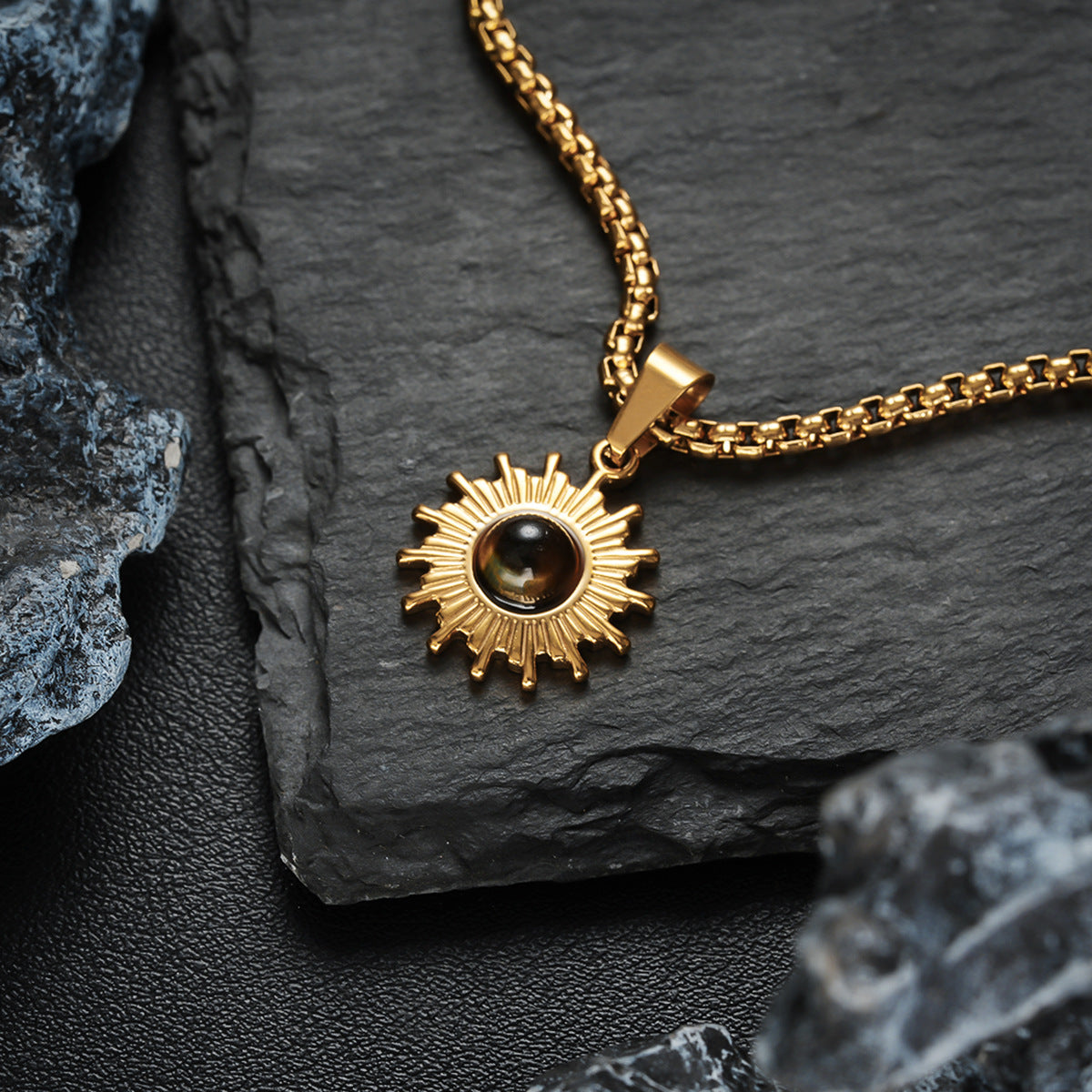 Sunflower Pendant Necklace for Men Minimalist Fashion Jewelry Trendy Unisex Chain for Hoodies Casual Outfits Stylish Daily Wear Accessory High Quality Hypoallergenic Stainless Steel