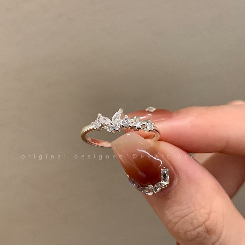 Butterfly Shaped Zircon Adjustable Ring for Women 2025 New Trendy Minimalist Luxury Delicate Stackable Fashion Ring Elegant Small Batch Design Sophisticated Everyday Wear