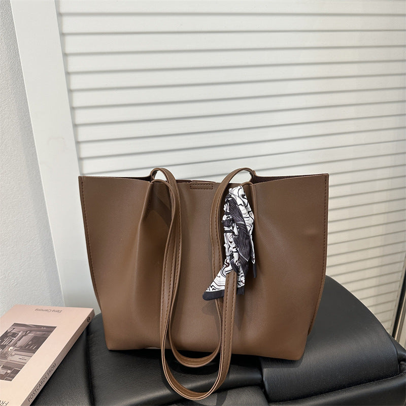 Vintage Inspired Crossbody Bag for Women 2026 New Fashionable Small Shoulder Bag with Large Capacity Spacious Tote Style Perfect for Work Daily Commute Casual Outfits and Everyday Use