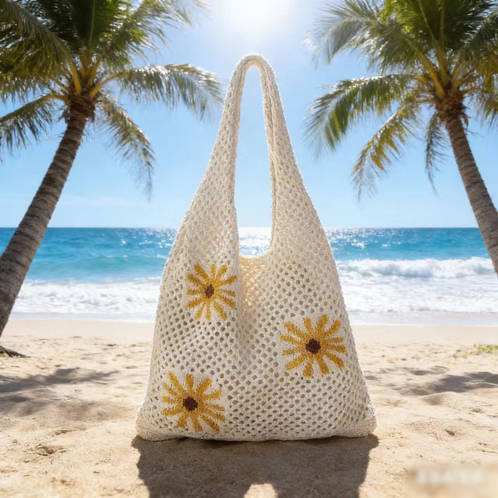 2026 New Large Capacity Woven Tote Bag Breathable Hollow Out Straw Shoulder Bag Casual Work Commuting Beach Bag Lightweight Summer Fashion Accessory for Women