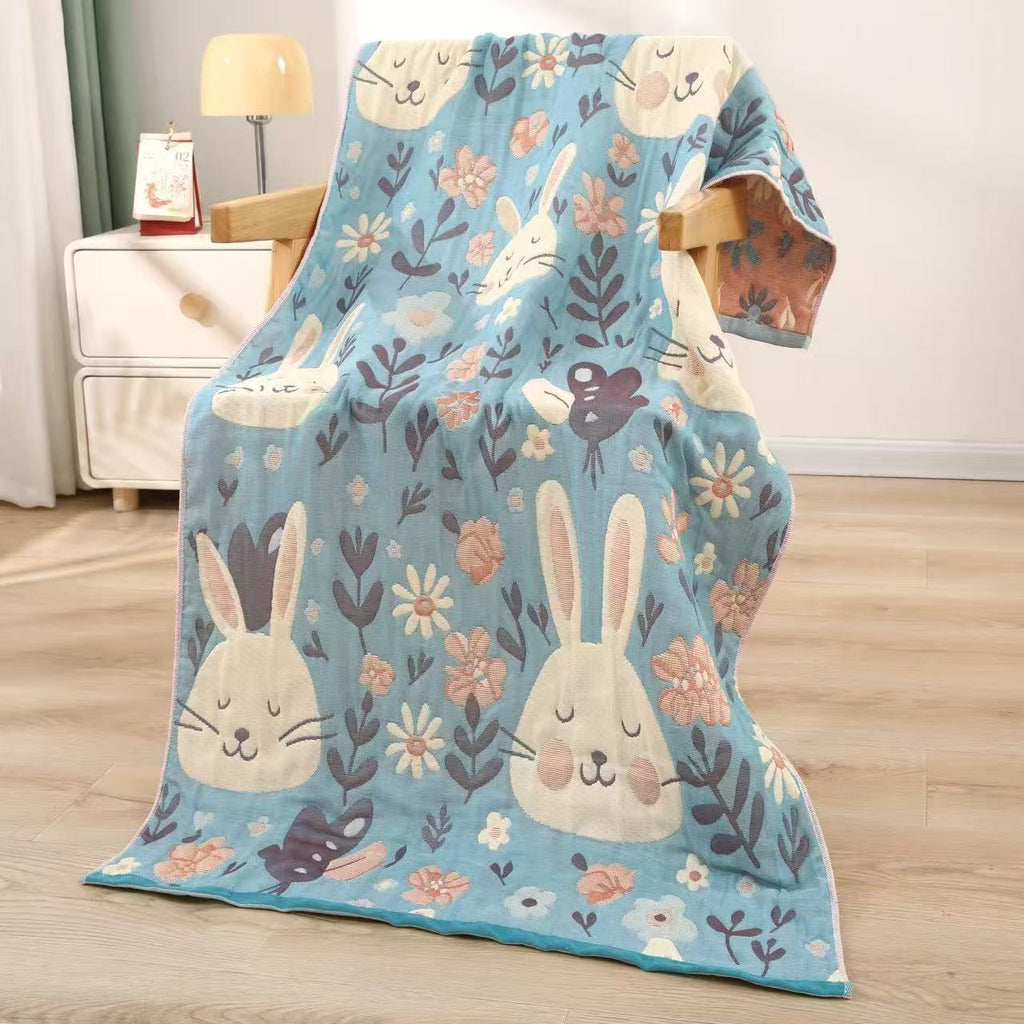 Extra Large 160x80cm Soft Absorbent Cotton Gauze Bath Towel for Adults Versatile Beach Towel Blanket Baby Swaddle Nursing Cover Lightweight Quick Dry Multi Layer All Season Use