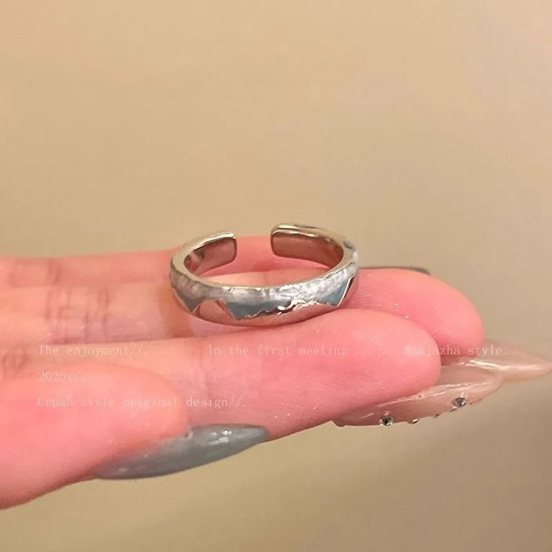 Butterfly Pearl Flower Ring for Women Spring 2025 New Trendy Index Finger Ring Luxury Minimalist Dainty Stackable Ring Elegant Feminine Jewelry Gift for Her