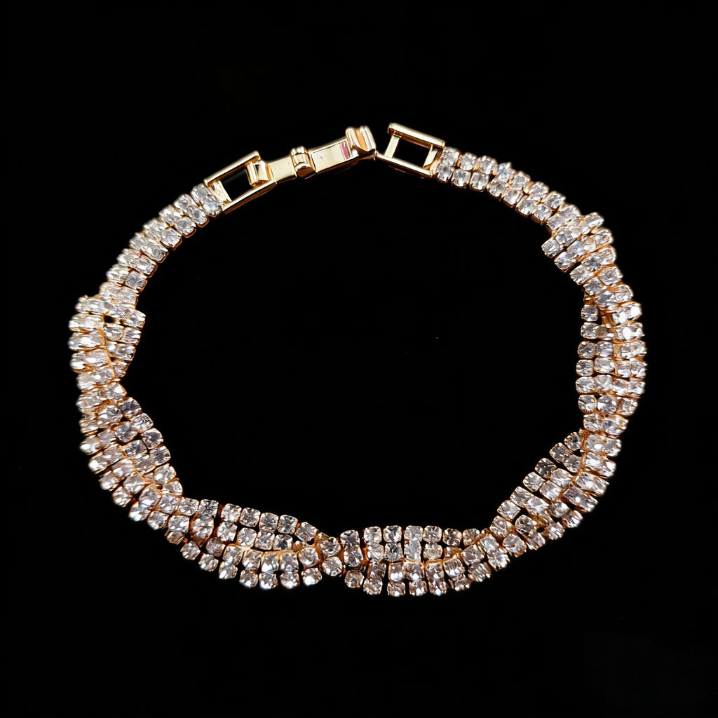 Cross-border hot Bridal Necklace Earrings Set European and American fashion high-end versatile collarbone chain with simple rhinestone accessories