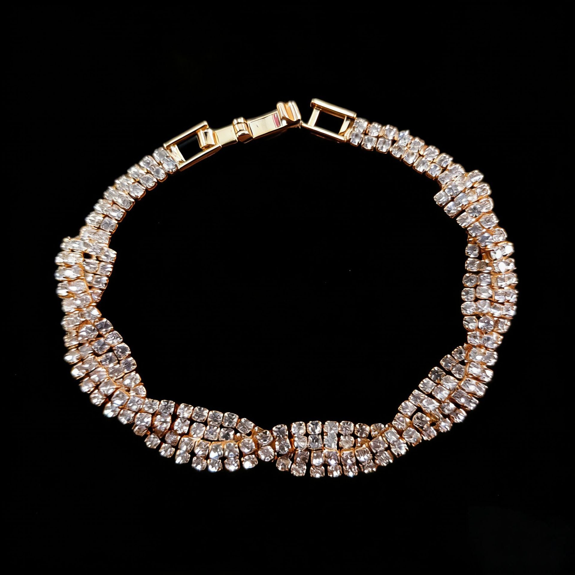 Cross-border hot Bridal Necklace Earrings Set European and American fashion high-end versatile collarbone chain with simple rhinestone accessories