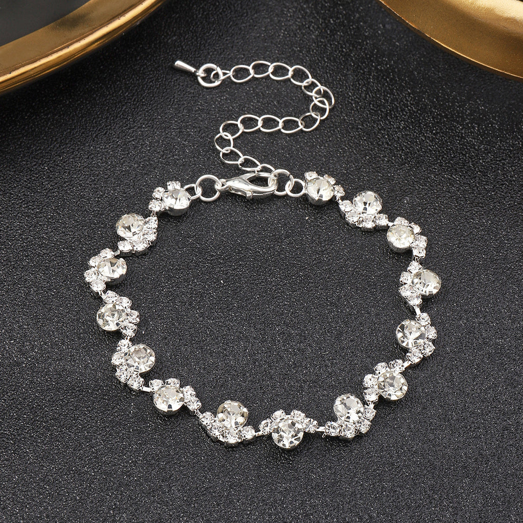 Cross-border hot Bridal Necklace Earrings Set European and American fashion high-end versatile collarbone chain with simple rhinestone accessories
